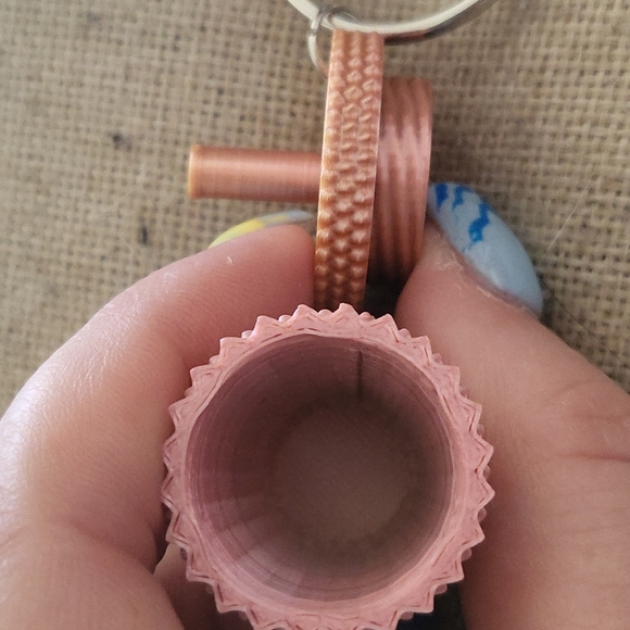 3D studded tumbler key chain - Picture 2 of 2